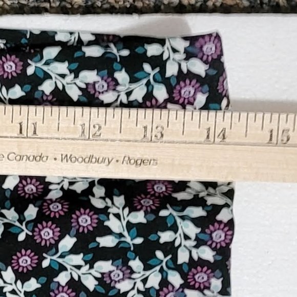 GORGEOUS Bethany Mota Black Floral Leggings Size Medium - Picture 10 of 10